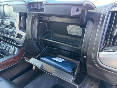 Used 2018 GMC Sierra 2500 SLT w/ Snow Plow Prep Package AWD/4WD image 62
