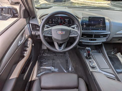 Used 2023 Cadillac CT5 V w/ Premium Package image 17