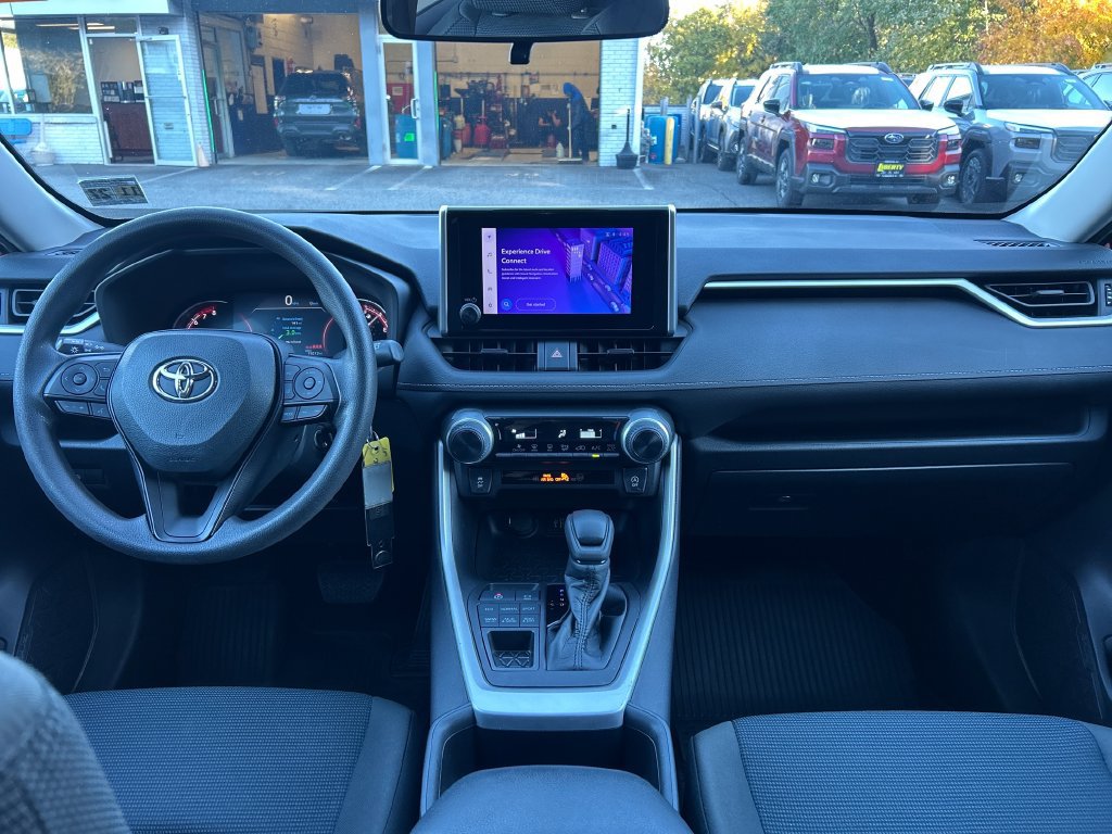 Used 2023 Toyota RAV4 LE AWD/4WD image 12