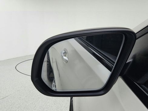 Certified 2024 Mercedes-Benz GLS 580 4MATIC image 22