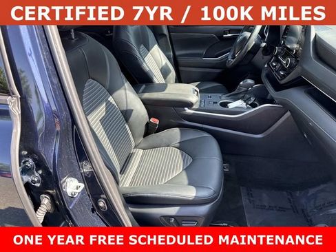 Used 2022 Toyota Highlander XSE FWD image 9