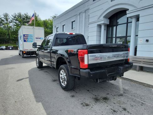 Used 2018 Ford F350 Platinum w/ Platinum Ultimate Package AWD/4WD image 3