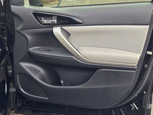 Used 2024 Mitsubishi Eclipse Cross SE image 5