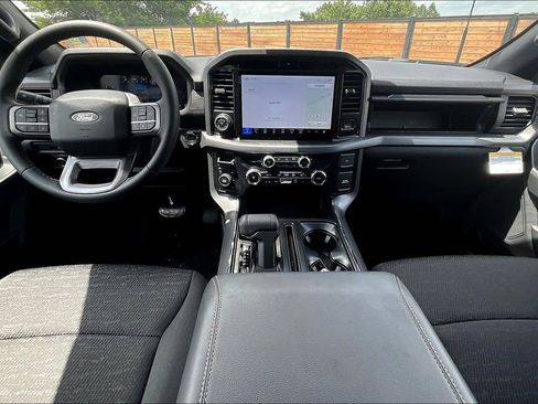 Used 2025 Ford F150 XLT w/ Equipment Group 302A MID AWD/4WD image 15