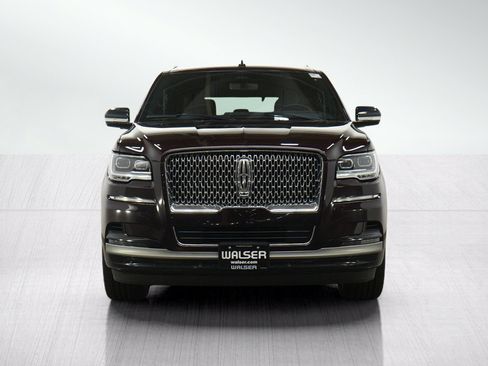 Used 2023 Lincoln Navigator Reserve w/ Equipment Group 201A AWD/4WD image 8