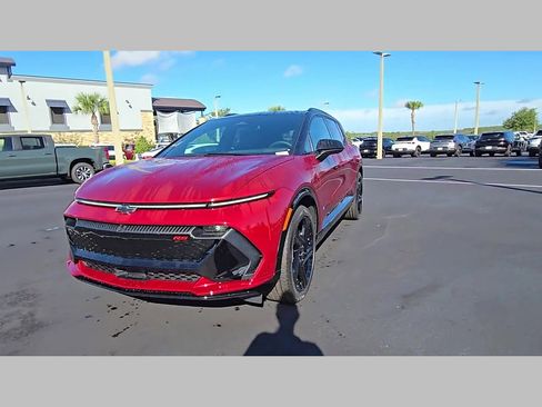 New 2026 Chevrolet Equinox EV RS image 24