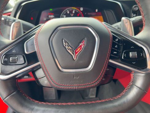 Certified 2022 Chevrolet Corvette Stingray Premium Cpe w/ Z51 Performance Package image 17