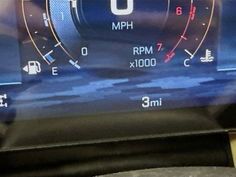 New 2026 Chevrolet Equinox ACTIV AWD/4WD image 12