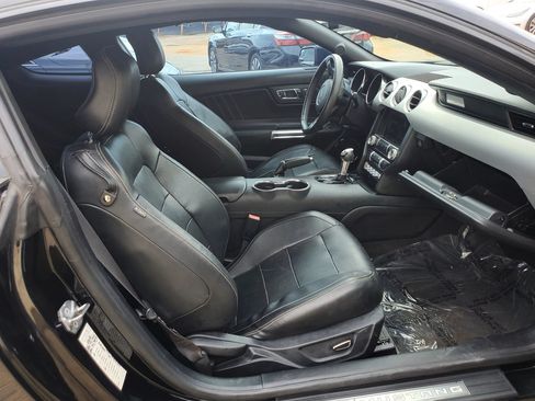 Used 2015 Ford Mustang Premium RWD image 25