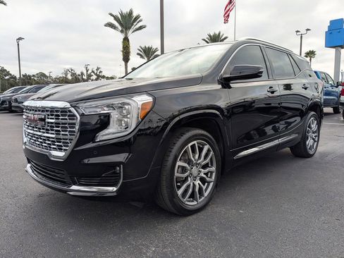 Certified 2024 GMC Terrain Denali image 9