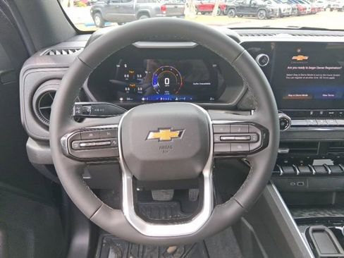 New 2026 Chevrolet Colorado W/T w/ WT Custom Package RWD image 9
