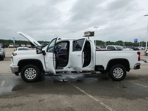 Used 2023 Chevrolet Silverado 2500 LT w/ Convenience Package AWD/4WD image 12