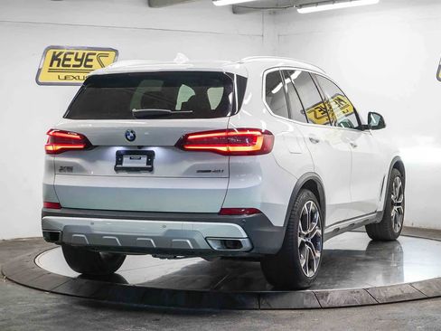 Used 2023 BMW X5 sDrive40i w/ Premium Package image 4