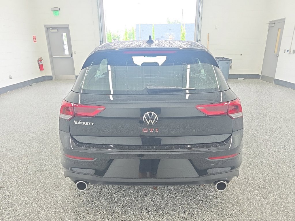 New 2026 Volkswagen GTI SE FWD image 4