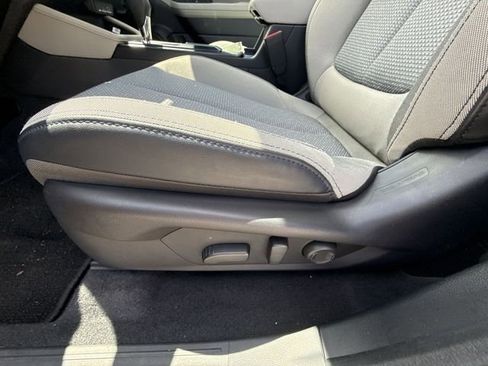 Used 2026 Subaru Forester Premium image 12