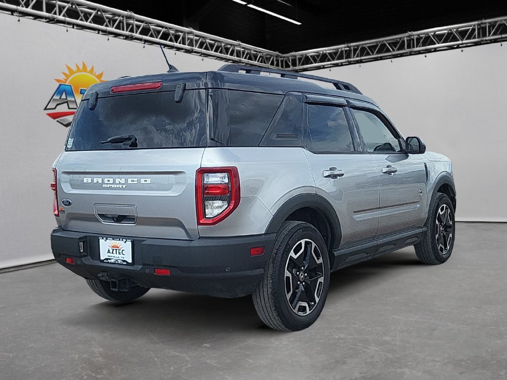 Used 2022 Ford Bronco Sport Outer Banks w/ Tech Package AWD/4WD image 5