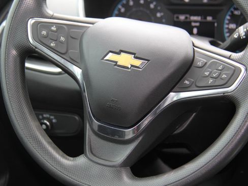 Used 2019 Chevrolet Equinox LS FWD image 13
