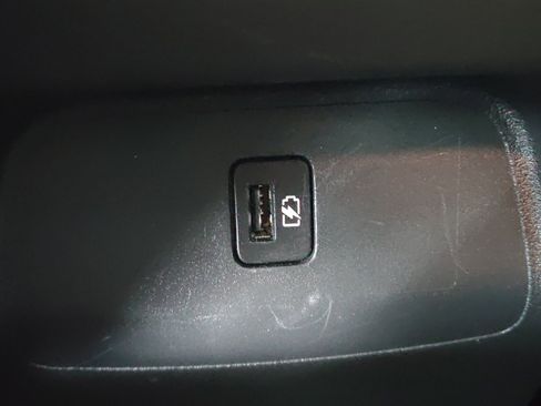 Used 2023 Nissan Sentra SR w/ SR Premium Package FWD image 34