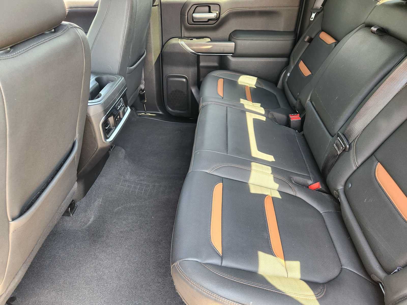 Used 2021 GMC Sierra 1500 AT4 w/ AT4 Premium Package AWD/4WD image 30