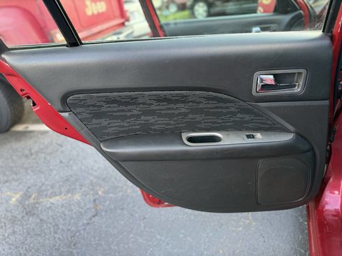 Used 2012 Ford Fusion SE FWD image 15