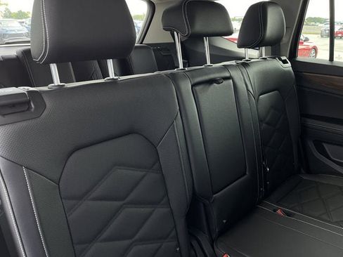 New 2026 Volkswagen Atlas SE image 28