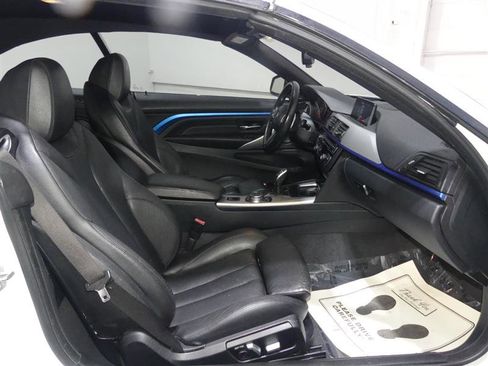Used 2016 BMW 435i Convertible image 21