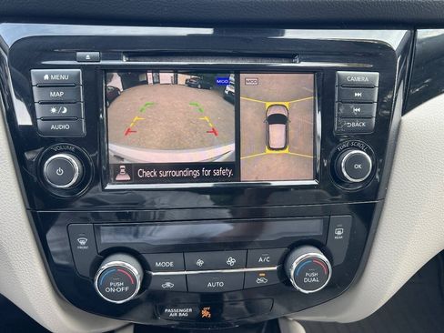 Used 2019 Nissan Rogue Sport SV w/ Technology Package AWD/4WD image 28