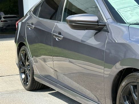 Used 2020 Honda Civic Sport image 9