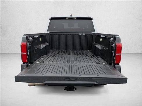 Used 2025 Toyota Tacoma SR image 6