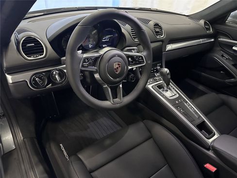 New 2025 Porsche 718 Cayman S image 4