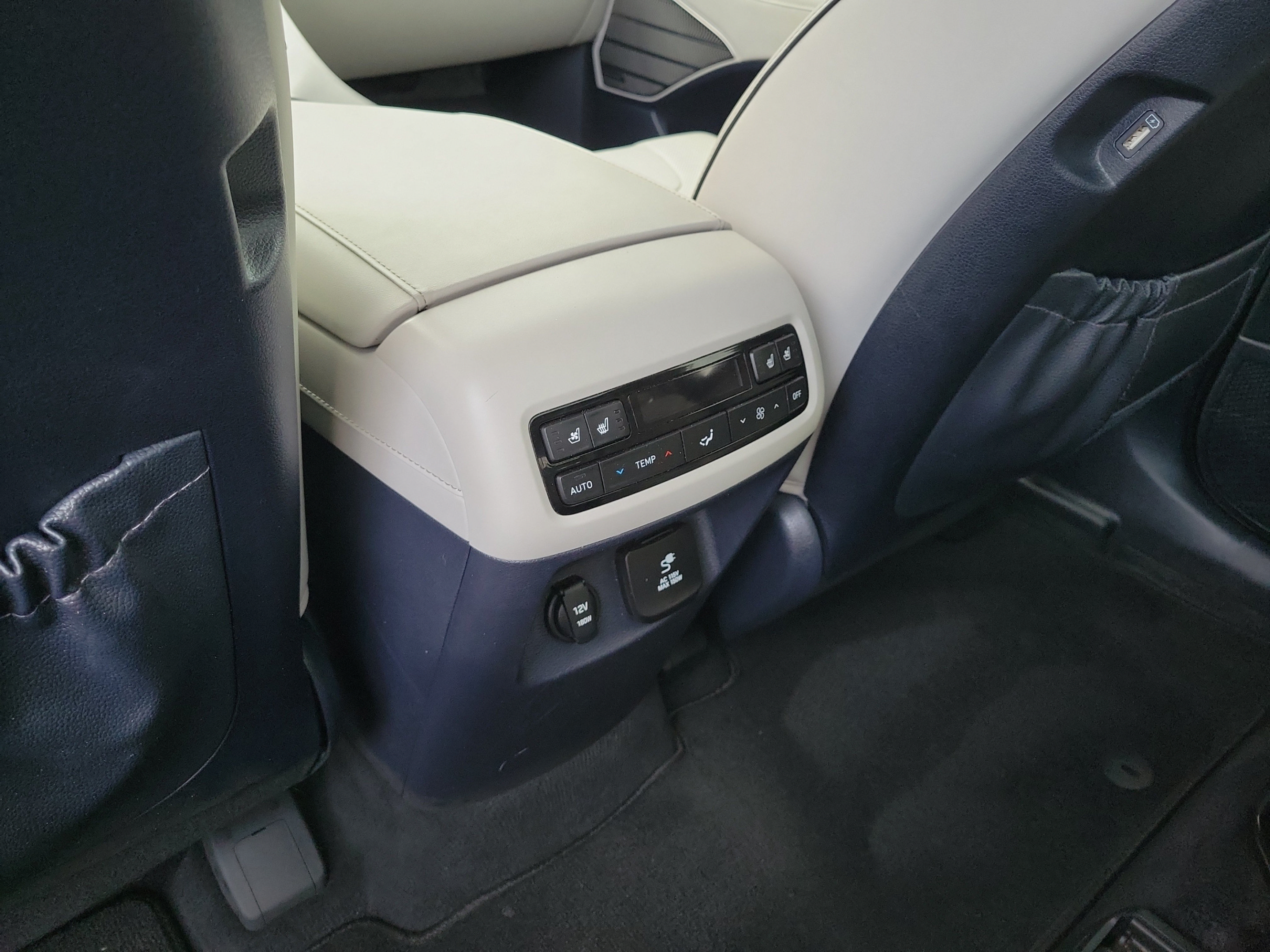 Used 2022 Hyundai Palisade Calligraphy FWD image 12