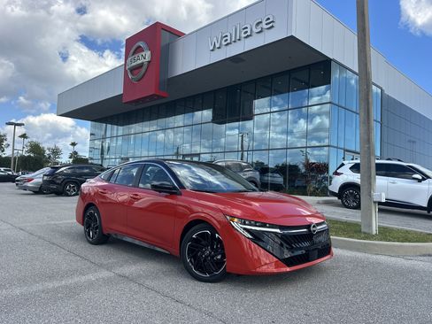 New 2026 Nissan Sentra SR image 1