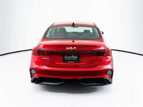 Used 2024 Kia Forte LXS image 7