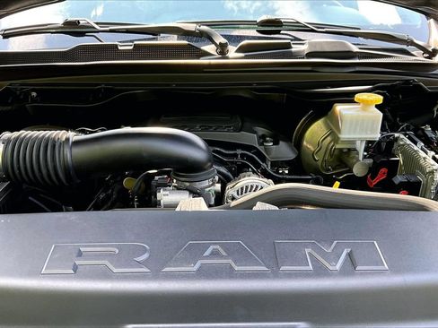 Used 2020 RAM 1500 Big Horn AWD/4WD image 35