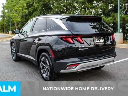 Used 2025 Hyundai Tucson SEL FWD image 4