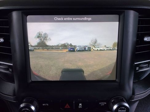 Used 2021 RAM 4500 Tradesman w/ Chrome Appearance Group image 8