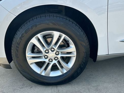 Certified 2021 Buick Enclave Essence w/ Sound and Sites Package image 34