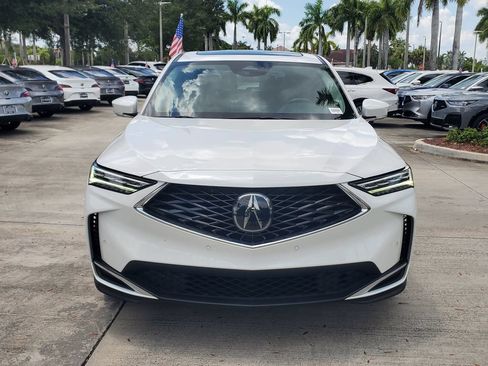 Used 2026 Acura MDX w/ Technology Package FWD image 2