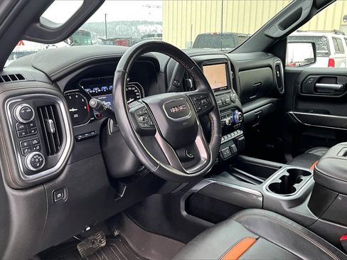 Used 2022 GMC Sierra 1500 AT4 w/ AT4 Premium Package image 14