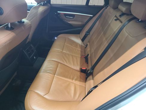 Used 2017 BMW 330i xDrive Wagon image 40