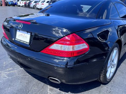 Used 2007 Mercedes-Benz SL 600 image 4