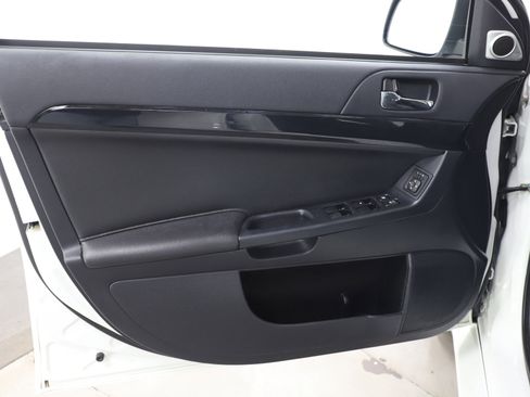 Used 2014 Mitsubishi Lancer Evolution GSR image 20