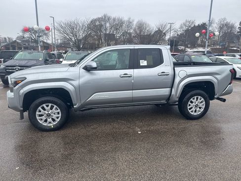 New 2026 Toyota Tacoma SR5 AWD/4WD image 4