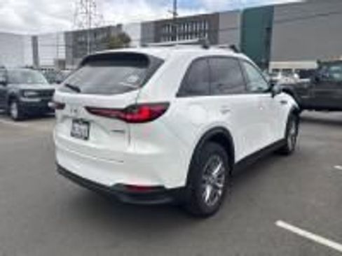 Used 2024 MAZDA CX-90 Plug-In Hybrid w/ Preferred AWD/4WD image 2