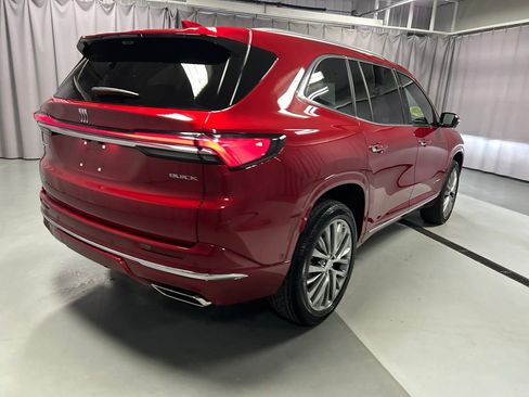 New 2026 Buick Enclave Avenir w/ Super Cruise Package AWD/4WD image 7