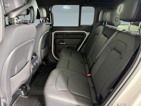 New 2026 Land Rover Defender 110 X AWD/4WD image 13