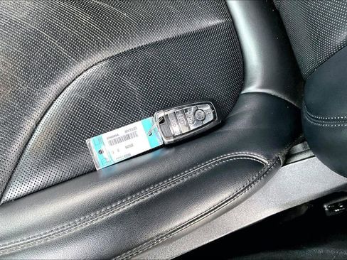 Used 2022 Lincoln Nautilus Reserve image 31