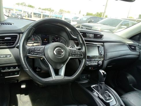 Used 2018 Nissan Rogue SL image 15