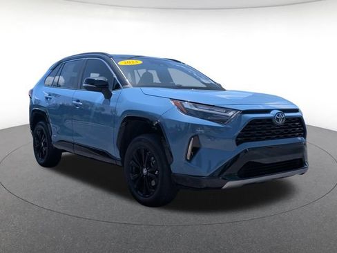 Used 2023 Toyota RAV4 XSE w/ XSE Grade Weather Package AWD/4WD image 8