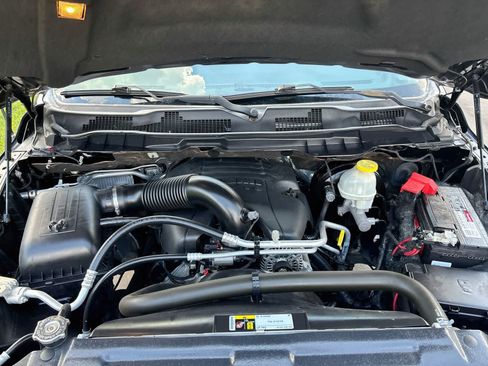 Used 2017 RAM 1500 Sport w/ Black Ram 1500 Sport Group RWD image 30